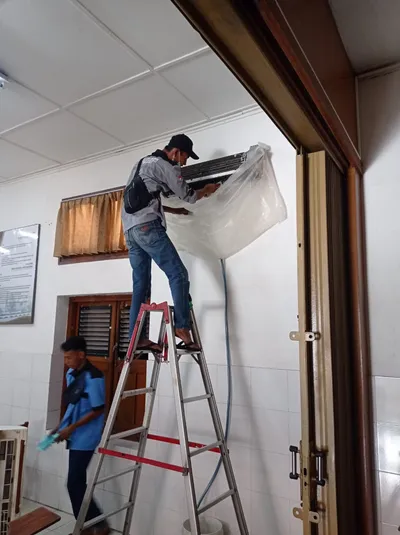 Service AC Rusak