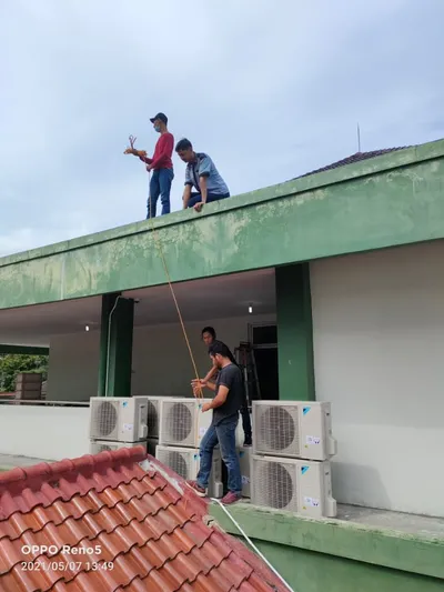 Cuci AC Split